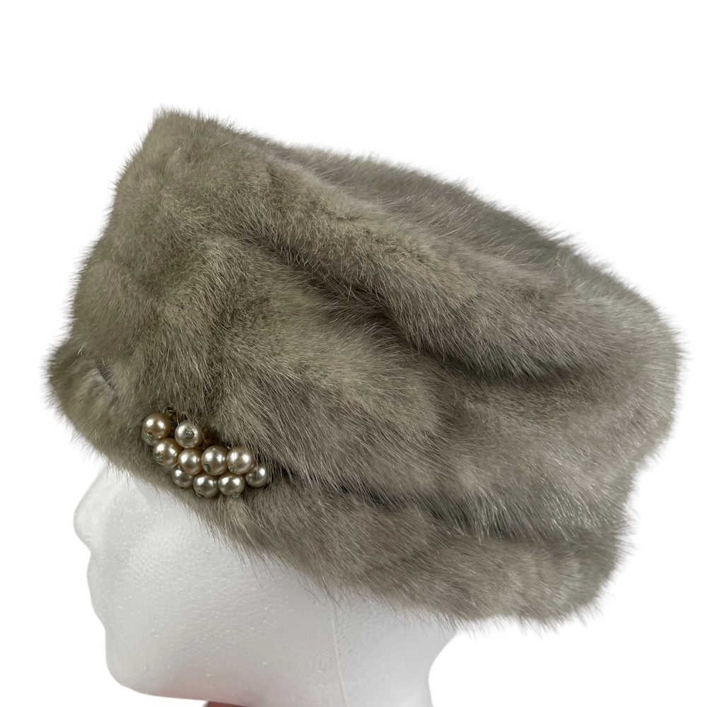 Janette Colombier Paris 1940s Union Made Imported Fur Winter Hat Pearl Accent OS - Picture 5 of 16